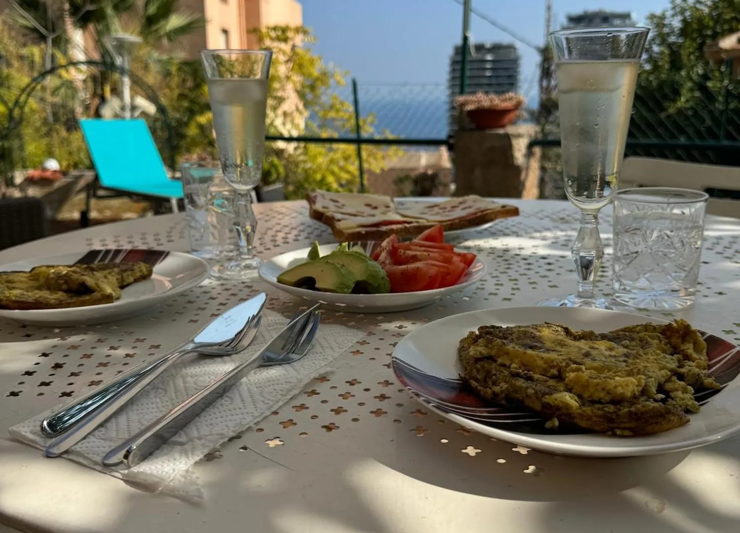 Maison Avec Jardin, Vue Mer Aux Portes De Monaco Beausoleil